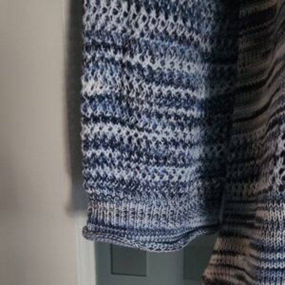 Womens Top (size M), NWT) - Picture 5 of 5